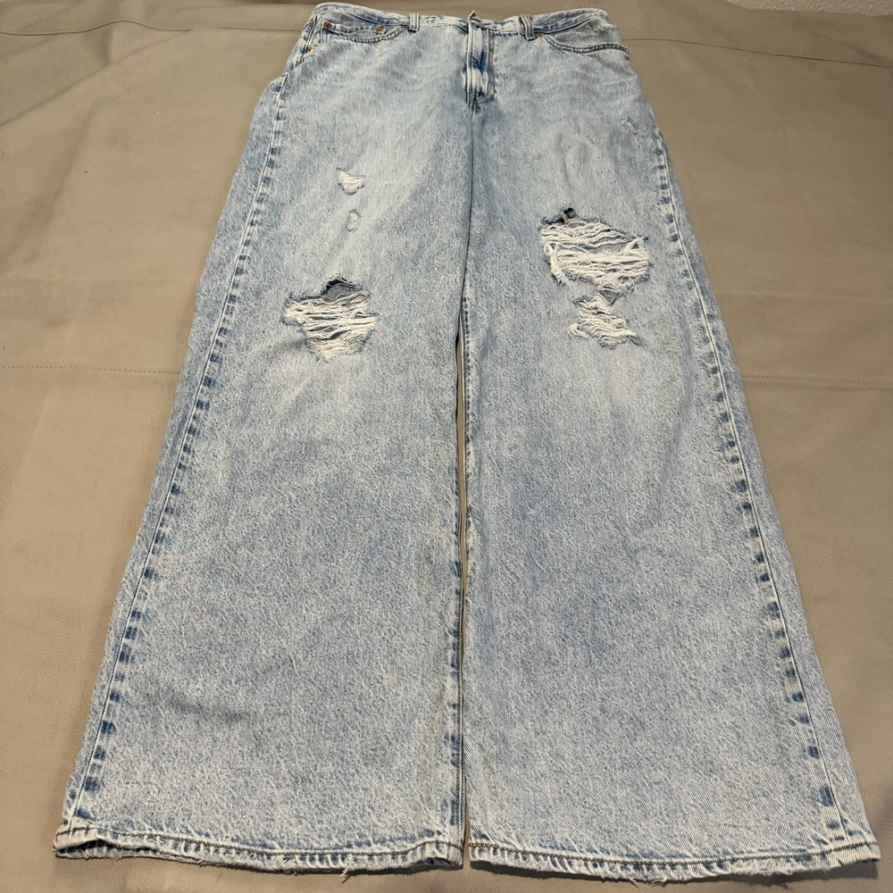 Levi Women Light Wash Distress High‎ Rise Wide Baggy Light Wash Y2K Jean-33x34